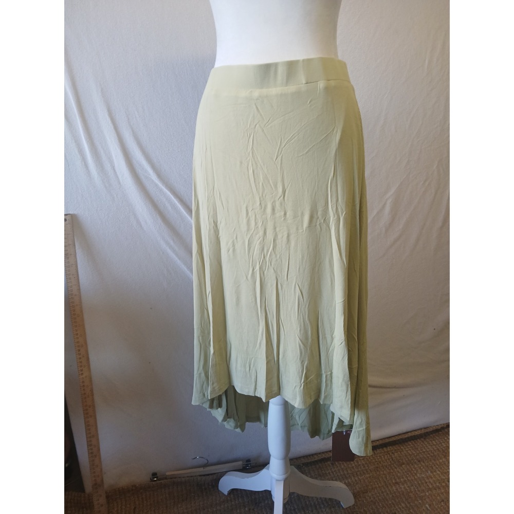 Ogl move ribbed maxi asymmetrical skirt green medium modest lined basic staples